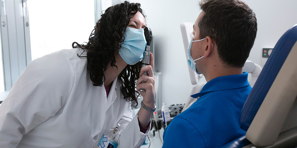 What Is Internal Medicine? An Inside Look at the Role of an Internist