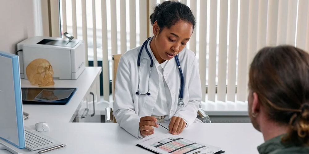 Private Practice Doctors Share the Pros and Cons of Self-Employment